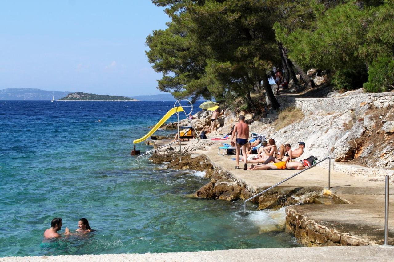 Apartments With A Parking Space Sali, Dugi Otok - 8136 Exteriör bild