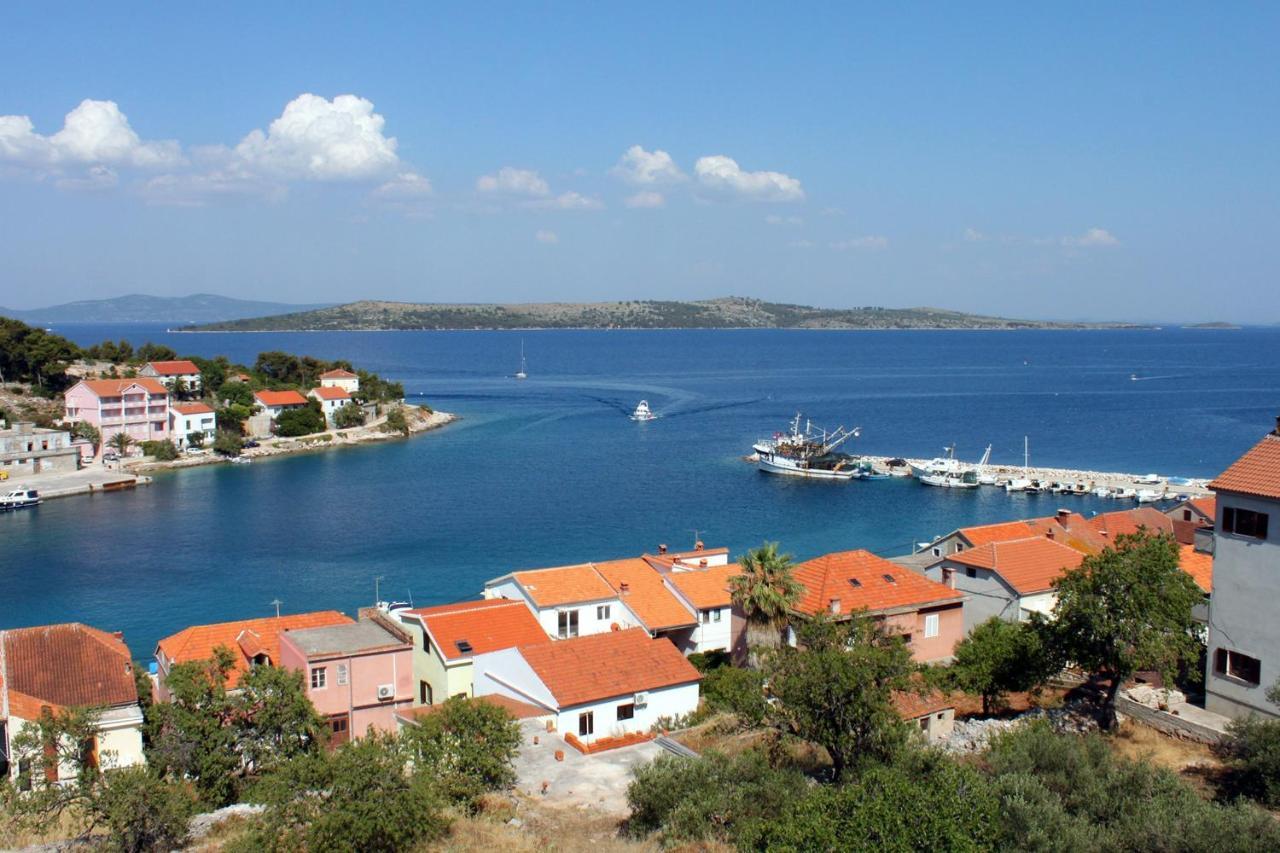 Apartments With A Parking Space Sali, Dugi Otok - 8136 Exteriör bild