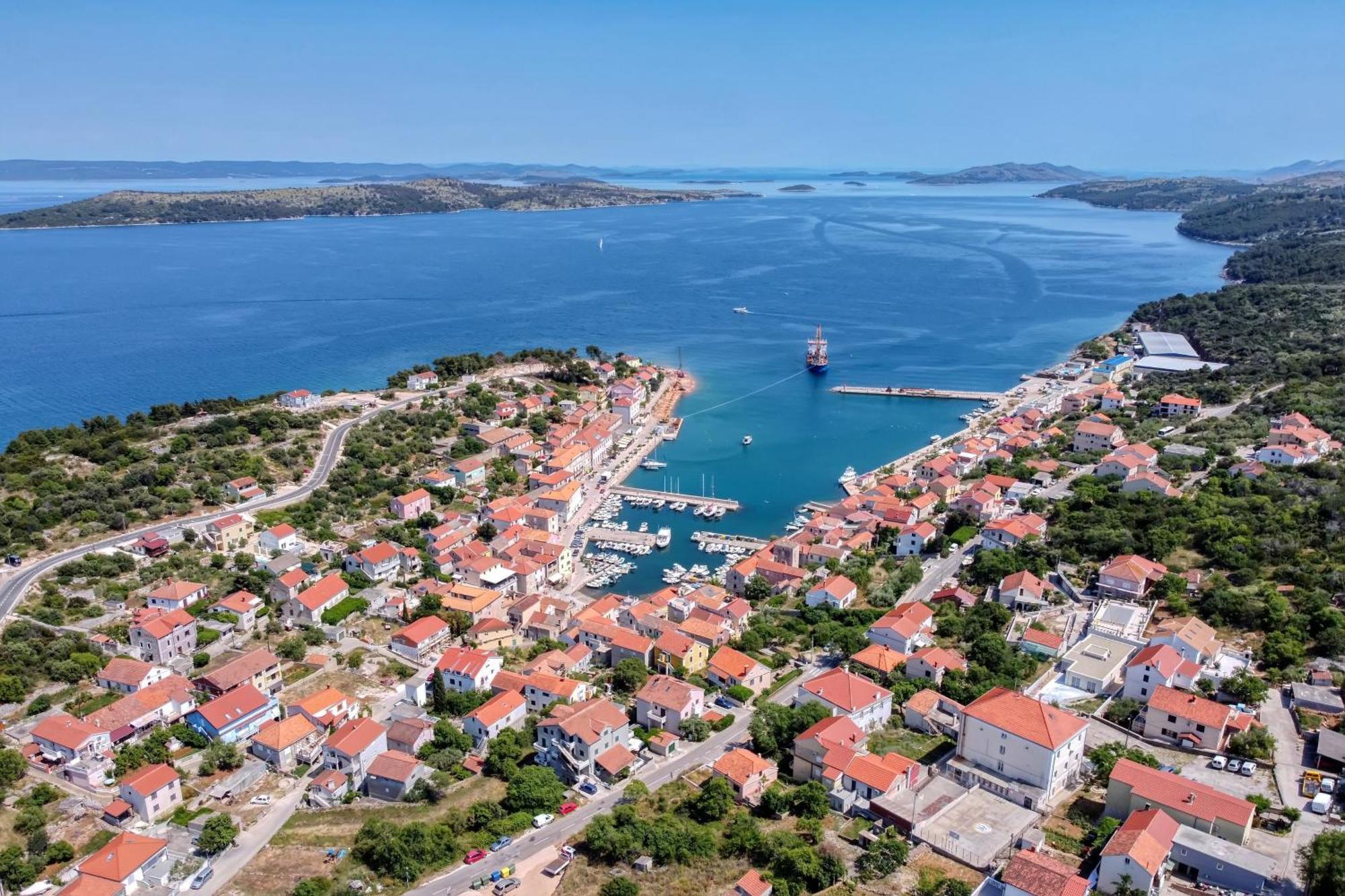 Apartments With A Parking Space Sali, Dugi Otok - 8136 Exteriör bild